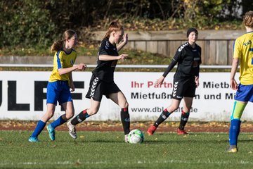 Bild 92 - wBJ TuS Felde - SV Henstedt Ulzburg : Ergebnis: 1:8